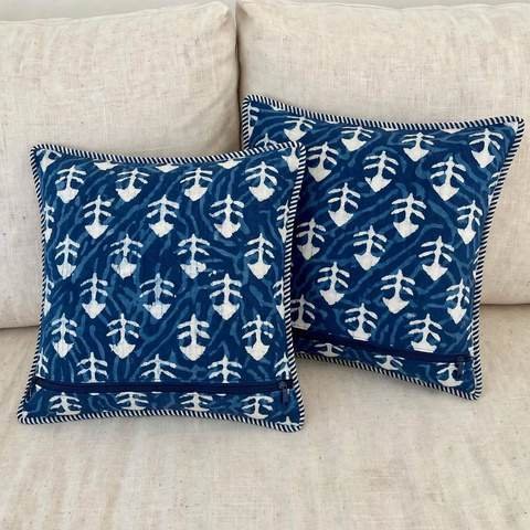 Neel Buti Cushion Cover